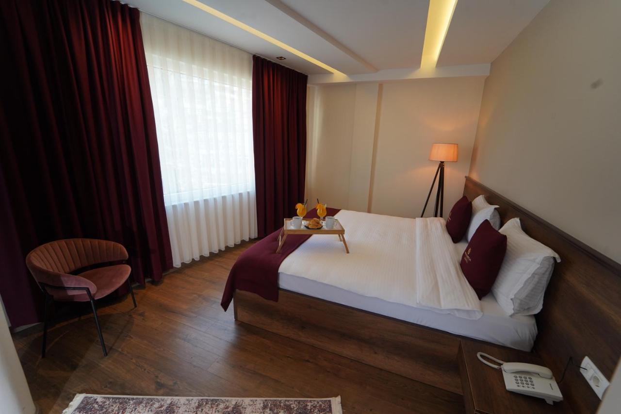Monarch Hotel Prizren Eksteriør billede