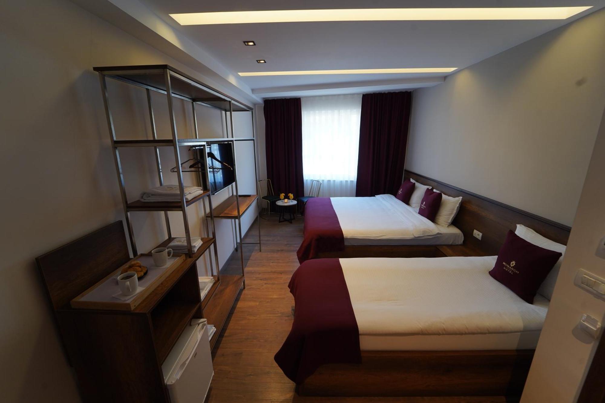 Monarch Hotel Prizren Eksteriør billede