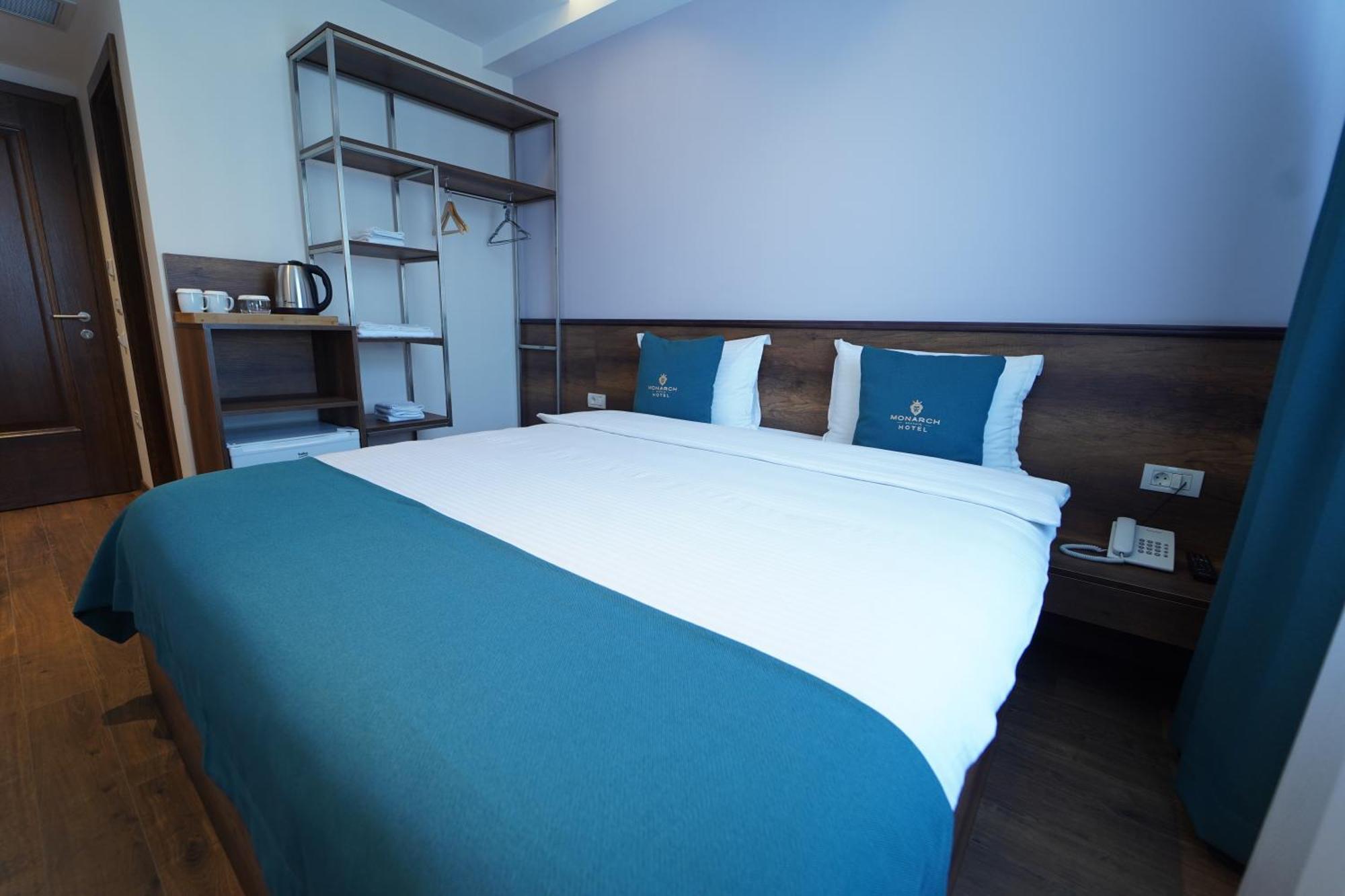 Monarch Hotel Prizren Eksteriør billede