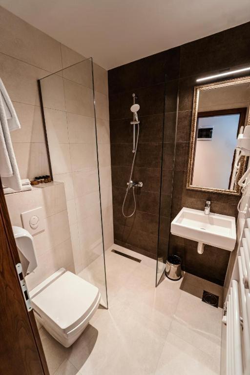 Monarch Hotel Prizren Eksteriør billede